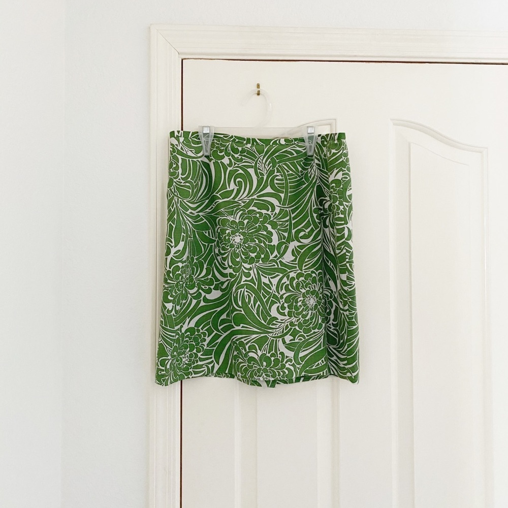 LOFT Green & White Print Short Skirt